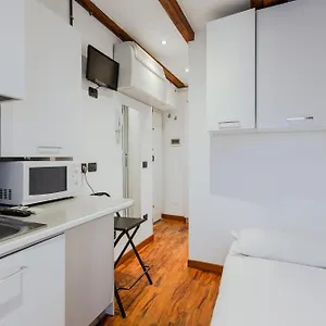 Appartamento Sant Ambrogio Lovely Flat